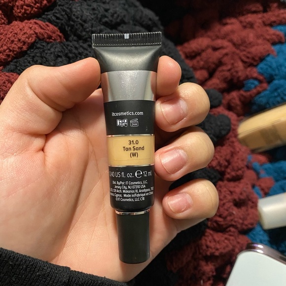 IT cosmetics bye bye under eye concealer - Picture 2 of 2